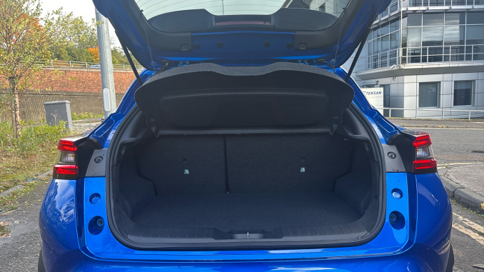 Nissan Juke 1.0 DiG-T N-Connecta 5dr [Revised] Petrol Hatchback - Image 4